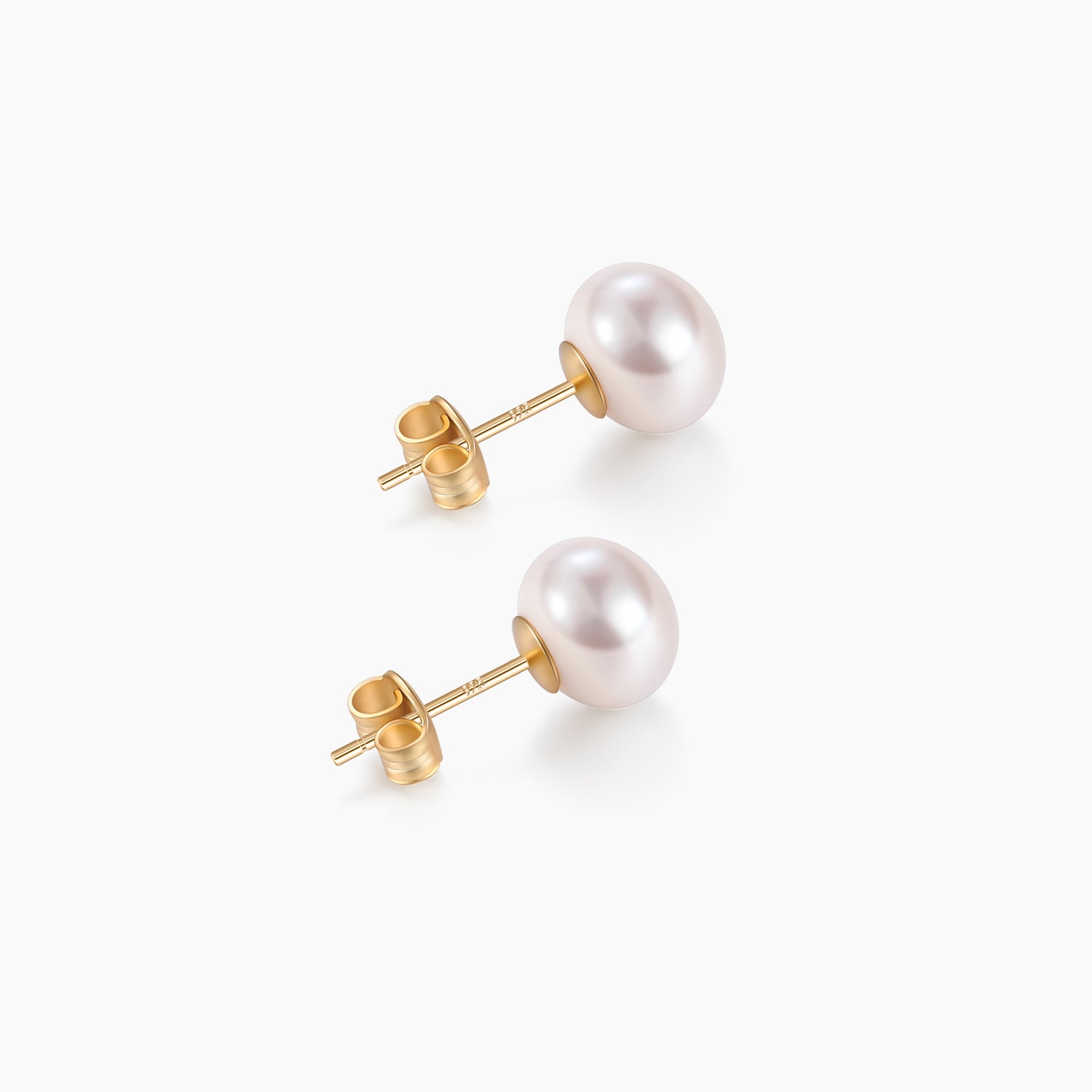 8mm pearls, classic pearl earrings, pearl stud earrings, earrings in white, gold earrings, 925 sterling silver posts, pearl bridal earrings, freshwater pearl earrings, pearl wedding earrings, pearl studs