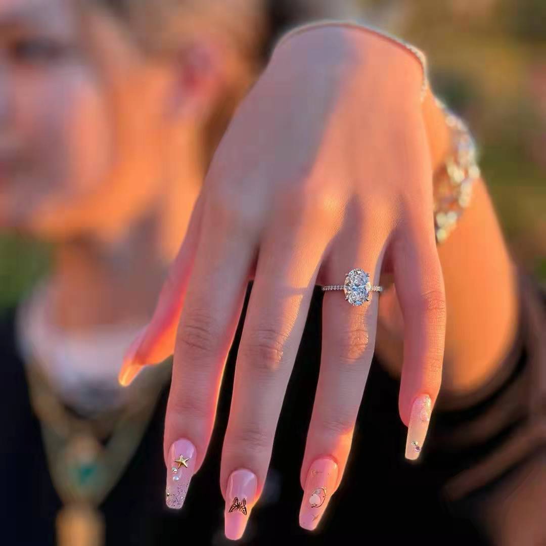 oval engagement rings, cubic zirconia wedding rings, oval zirconia ring, cubic zirconia oval ring, cubic zirconia engagement rings, cubic zirconia wedding rings