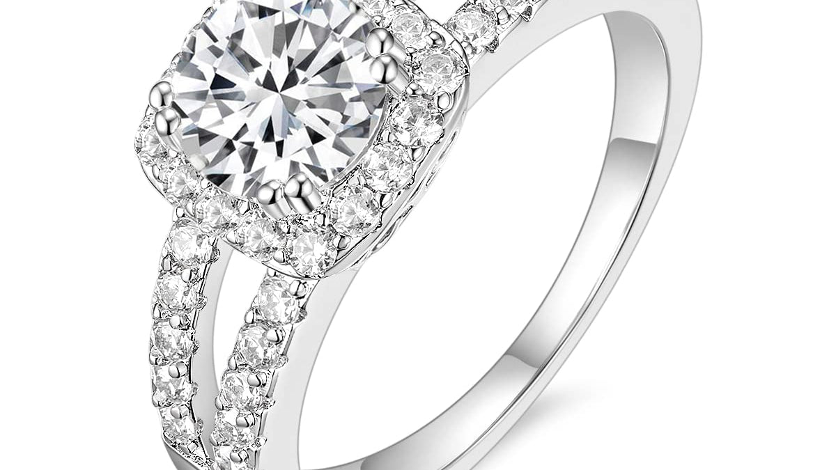 Ring Stacking | The Most Stylish Jewelry Combinations