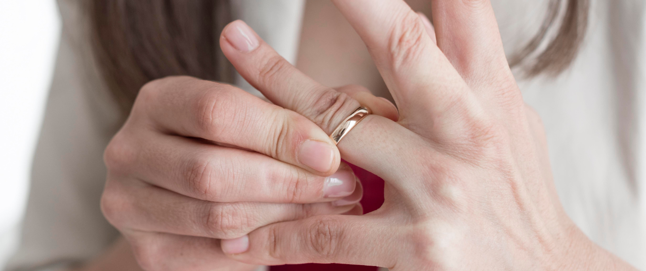 wedding band