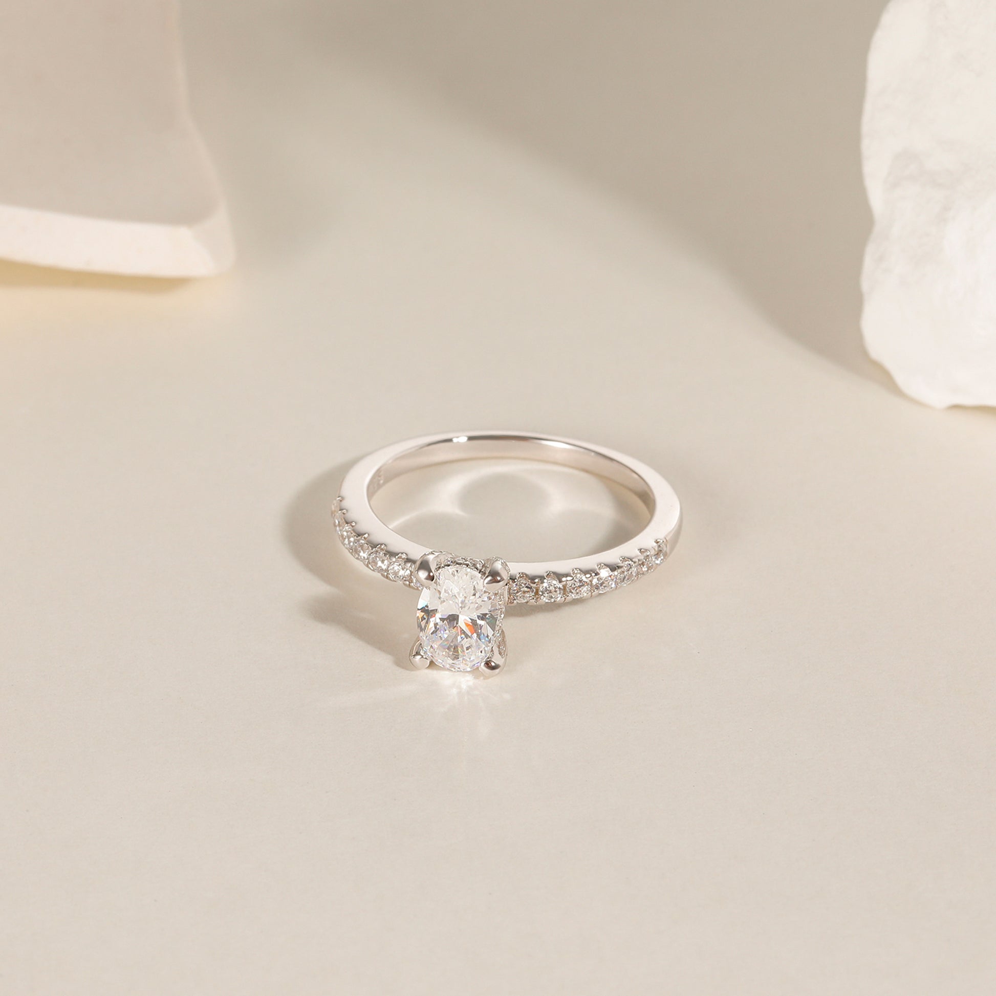 oval engagement rings, cubic zirconia wedding rings, oval zirconia ring, cubic zirconia oval ring, cubic zirconia engagement rings, cubic zirconia wedding rings, cz engagement rings, travel ring