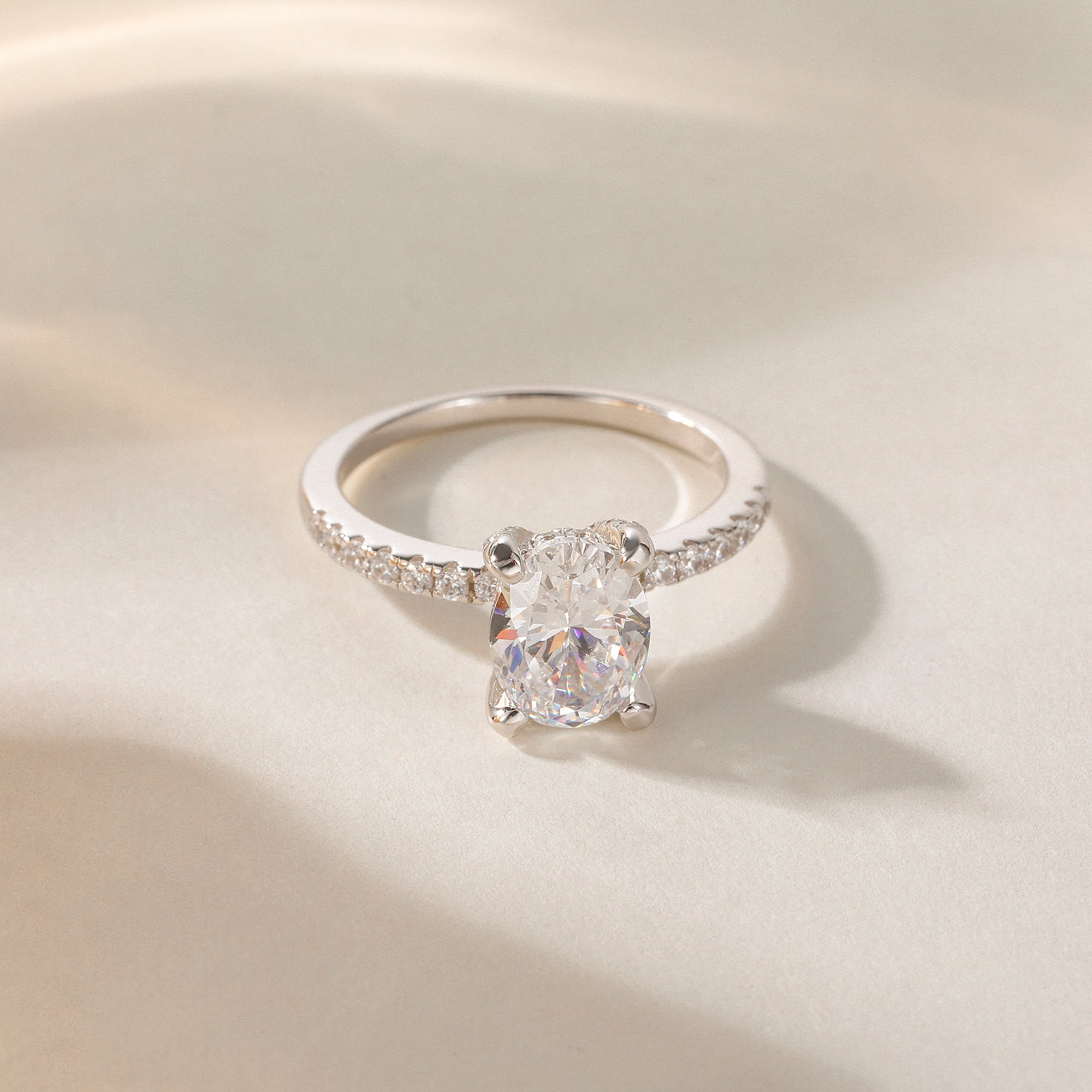 oval engagement rings, cubic zirconia wedding rings, oval zirconia ring, cubic zirconia oval ring, cubic zirconia engagement rings, cubic zirconia wedding rings, engagement rings for women, cz engagement rings, cubic zirconia rings, travel ring