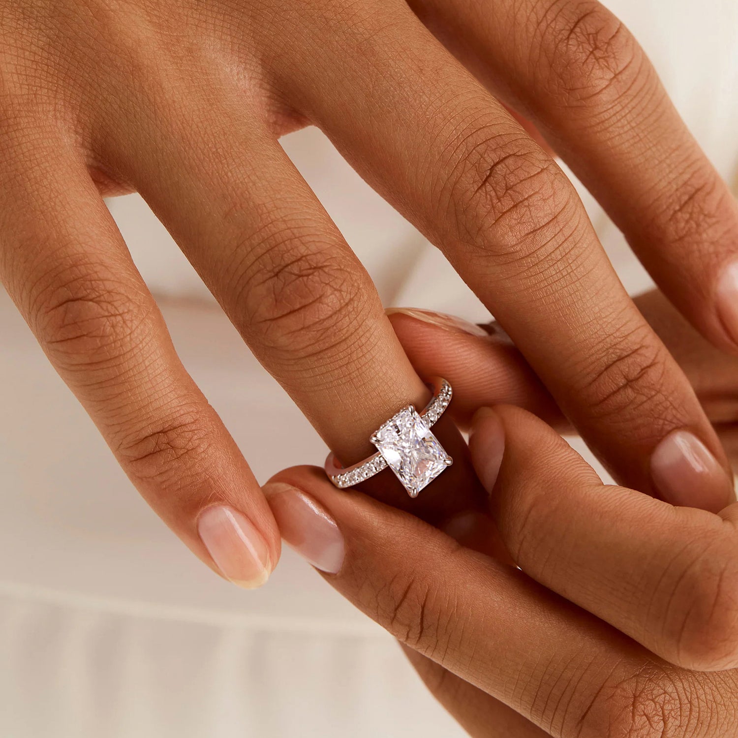 radiant cut ring, sterling silver rings for women, affordable wedding rings, stunning cubic zirconia ring, 3ct ring, sterling silver cubic zirconia engagement ring, travel ring