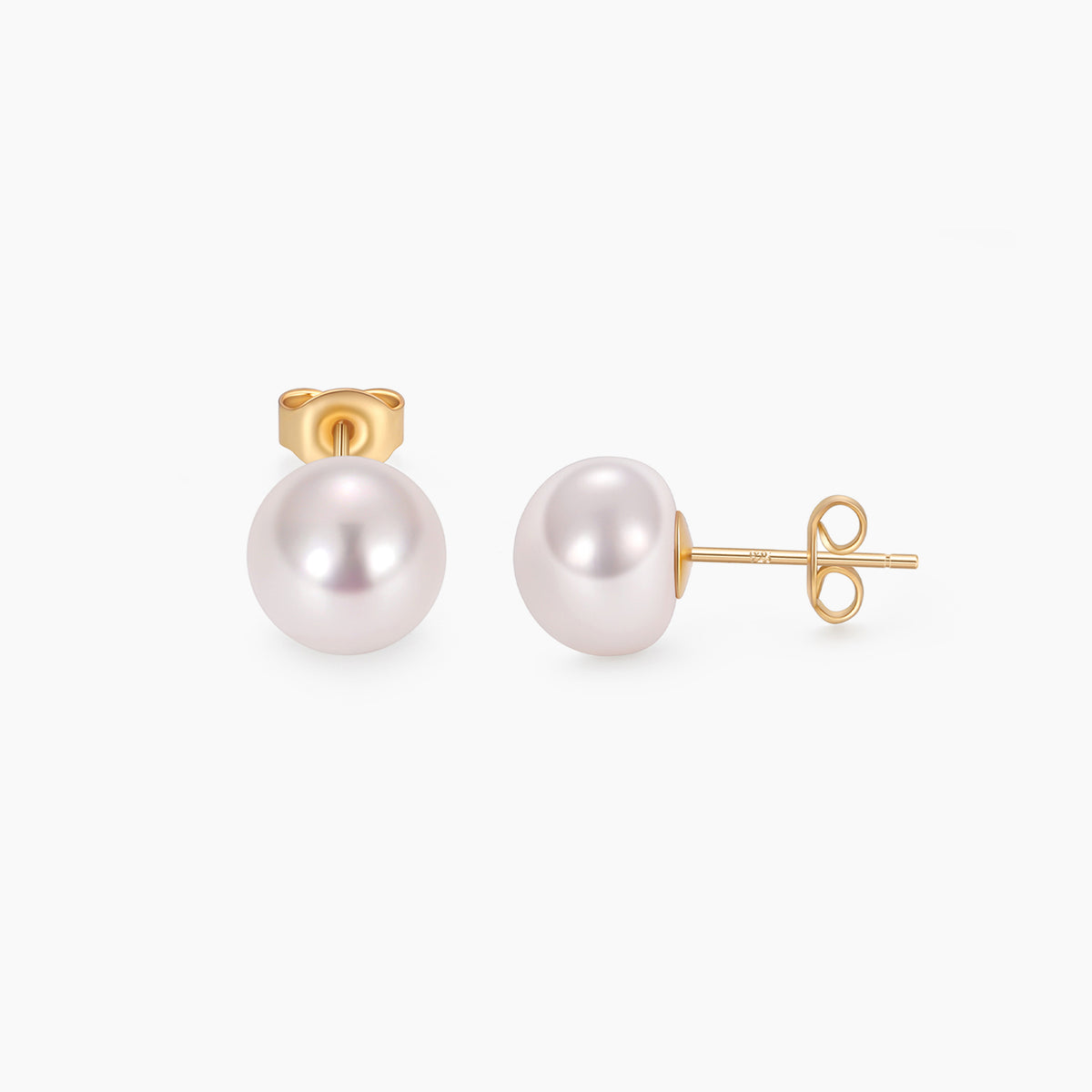 Classic Pearl Stud Earrings 9mm