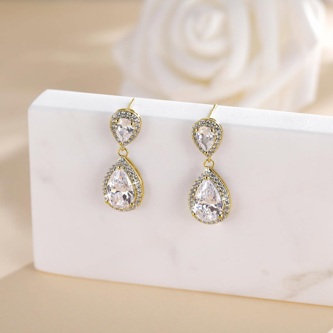 wedding earrings, cubic zirconia usa, hypoallergenic stud earrings, gold, gold earrings