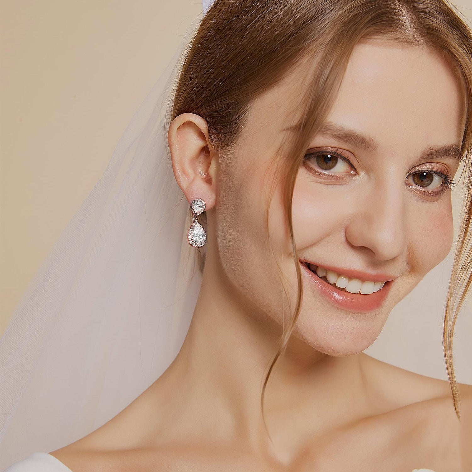 teardrop, bridal earrings, engagement earrings, affordable jewelry