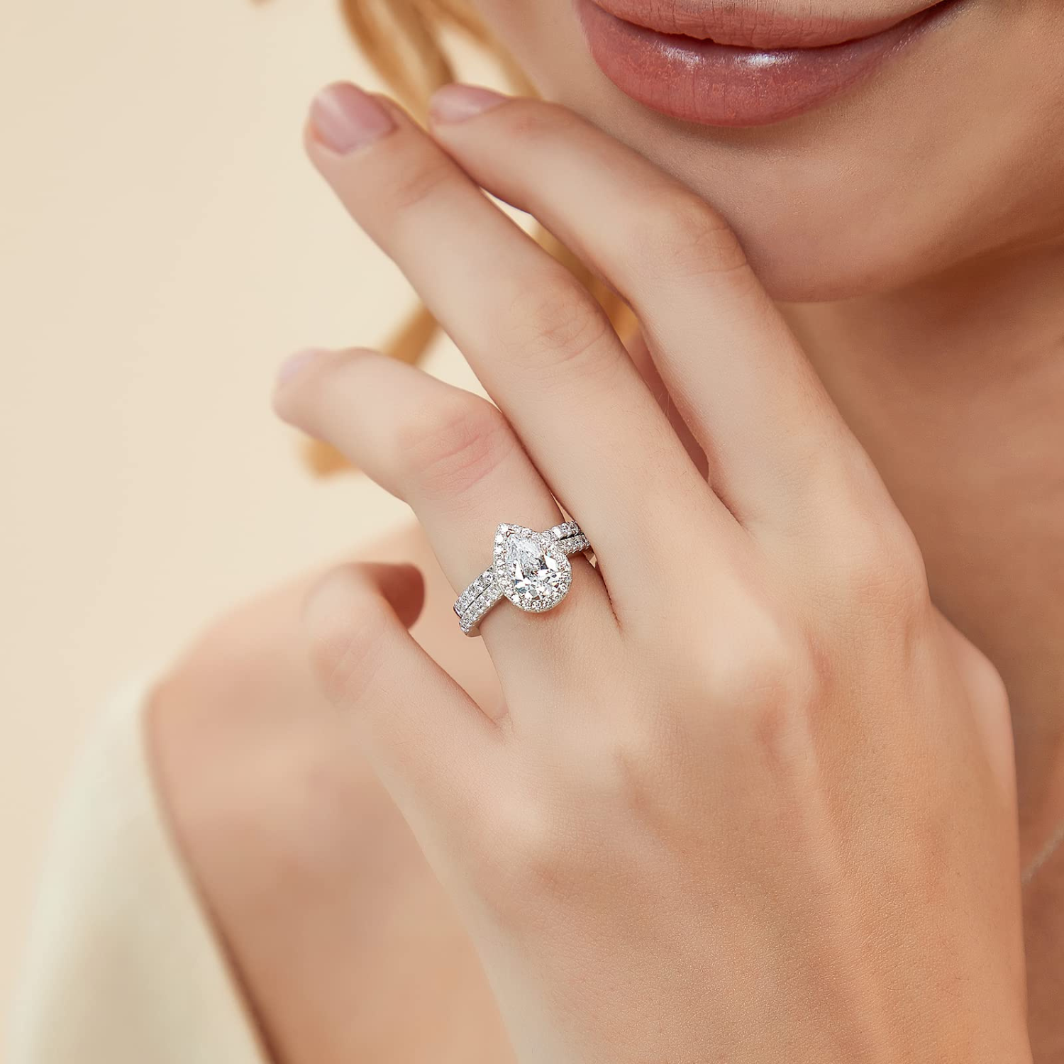 cz engagement ring set, cz bridal ring sets, travel ring, pear shaped wedding ring, fake bridal set rings, cheap bridal ring sets
