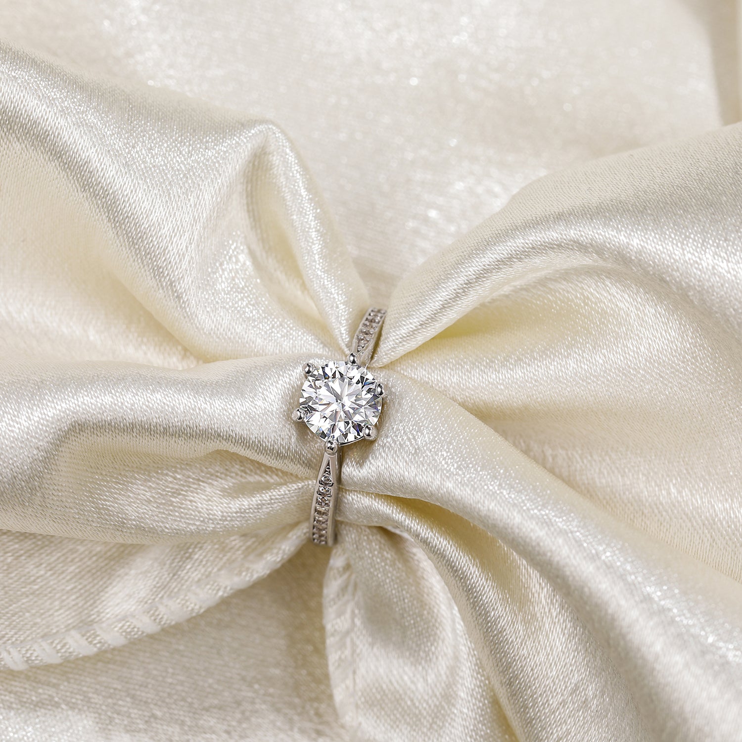 moissanite travel rings, round cut engagement rings, moissanite ring, moissanite wedding rings, affordable moissanite engagement rings, moissanite promise ring