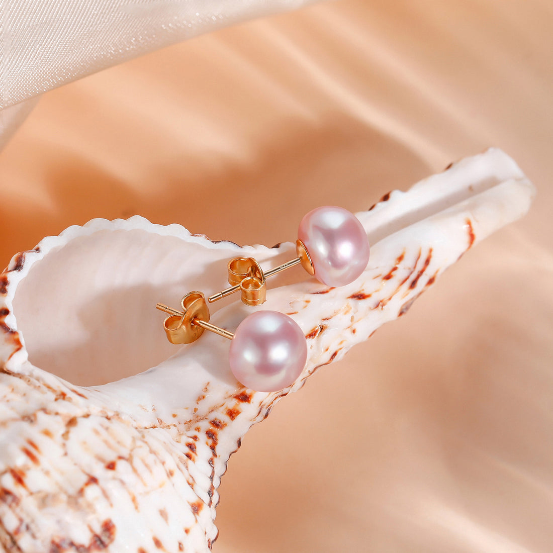 purple pearls, pearl stud earrings, earrings in purple, gold earrings, 925 sterling silver posts, pearl bridal earrings