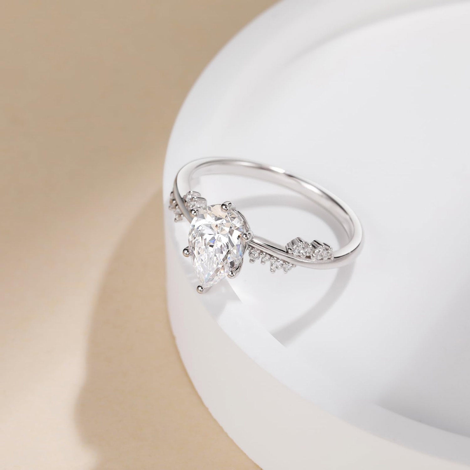 pear cut ring, cubic zirconia ring, sterling silver ring, cubic zirconia engagement ring, cheap wedding rings, pear shaped engagement ring