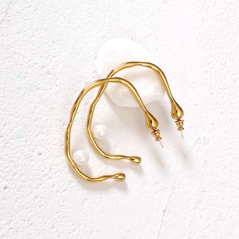 Irregular Semi-curved Pearl Earrings