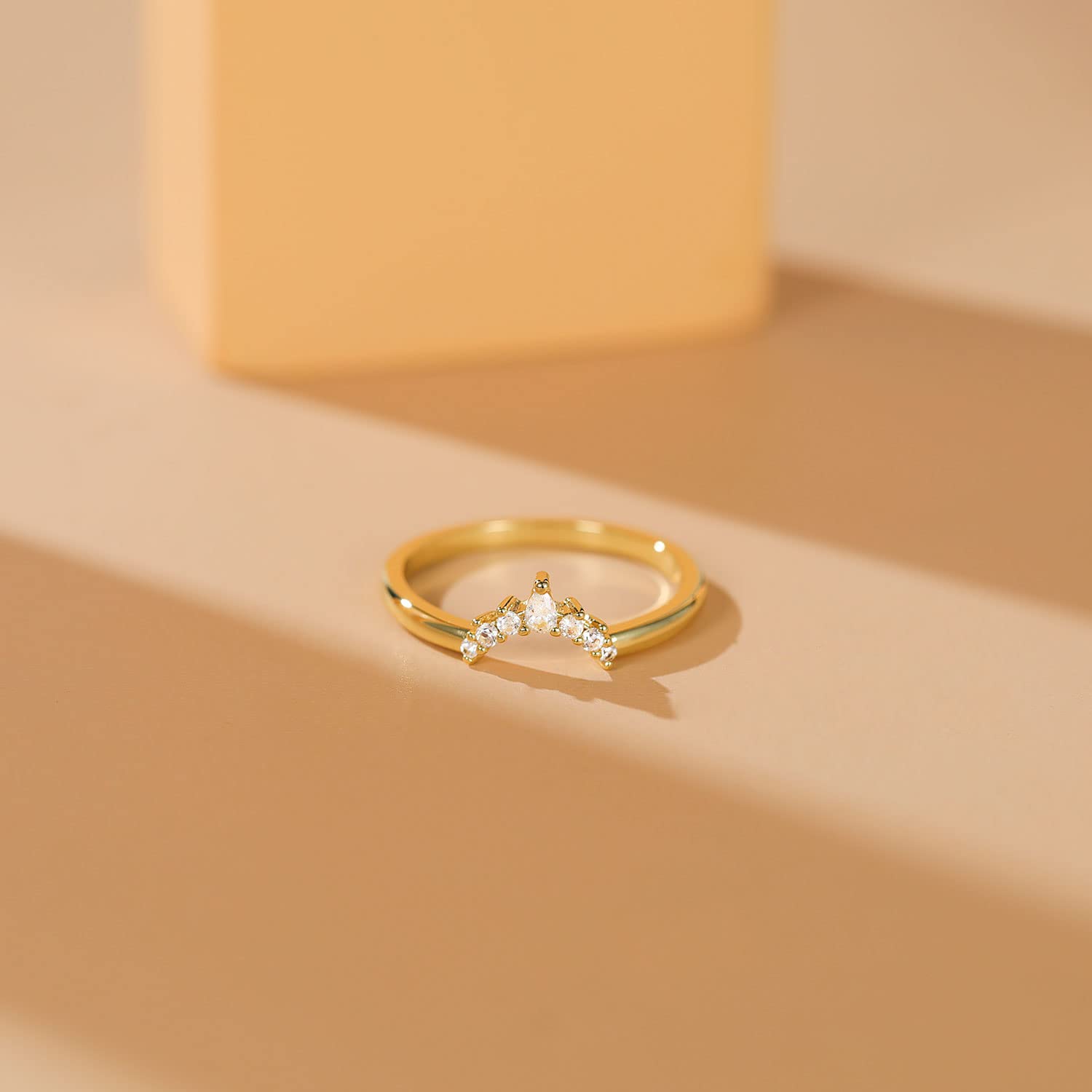 v shape ring, stacking rings, stackable rings for women, minimalist rings, cubic zirconia rings for women, S925 V shape ring
