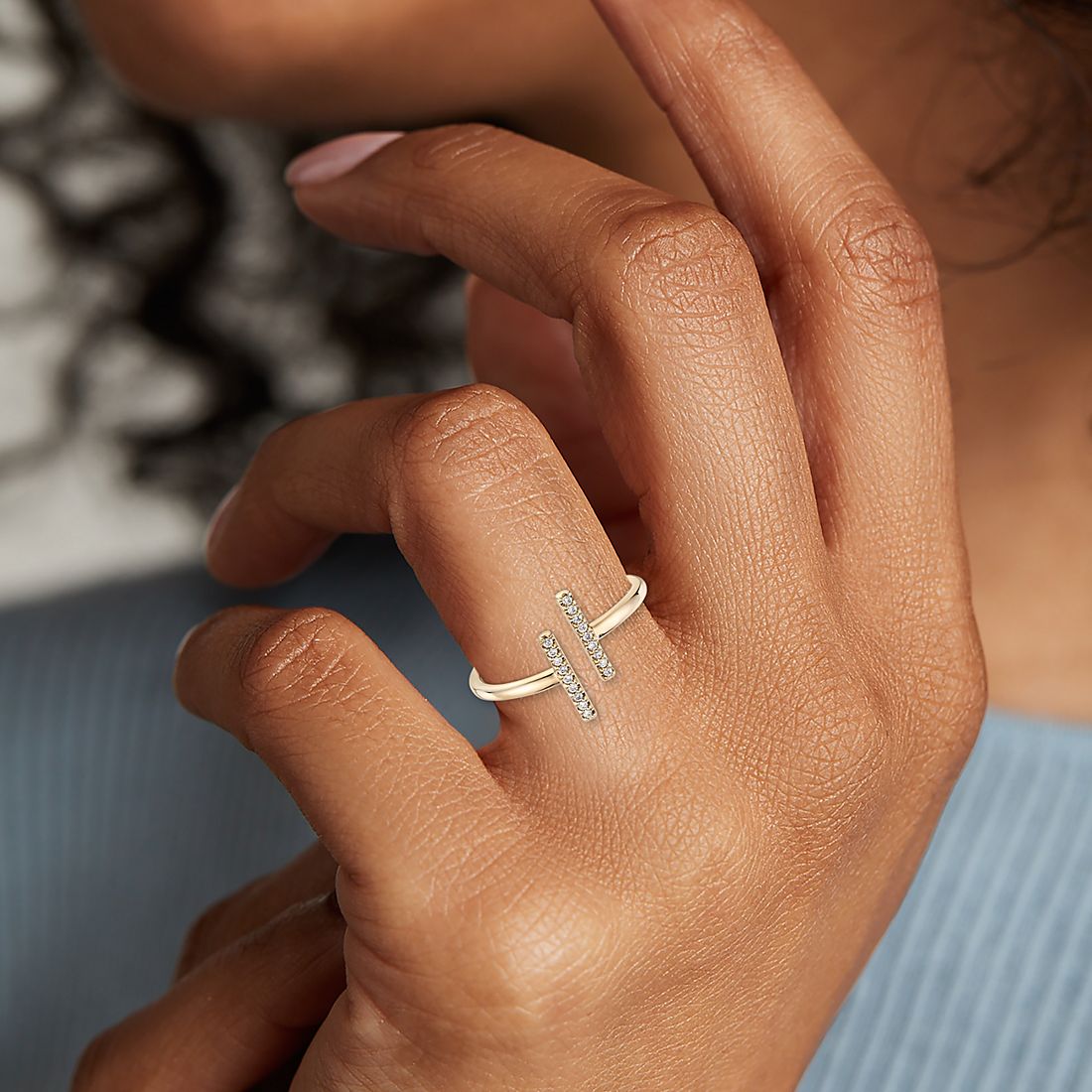 Delicate Pavé Split Bar Fashion Ring