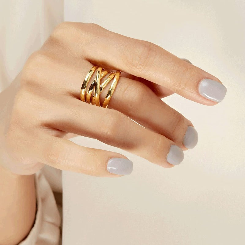 Can Sterling Silver Get Wet?