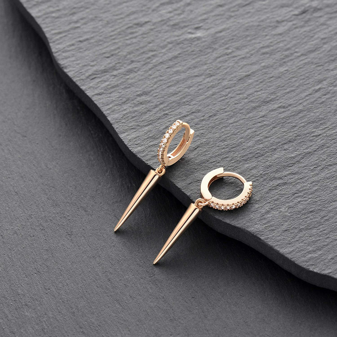 Orecchini pendenti affusolati in argento sterling