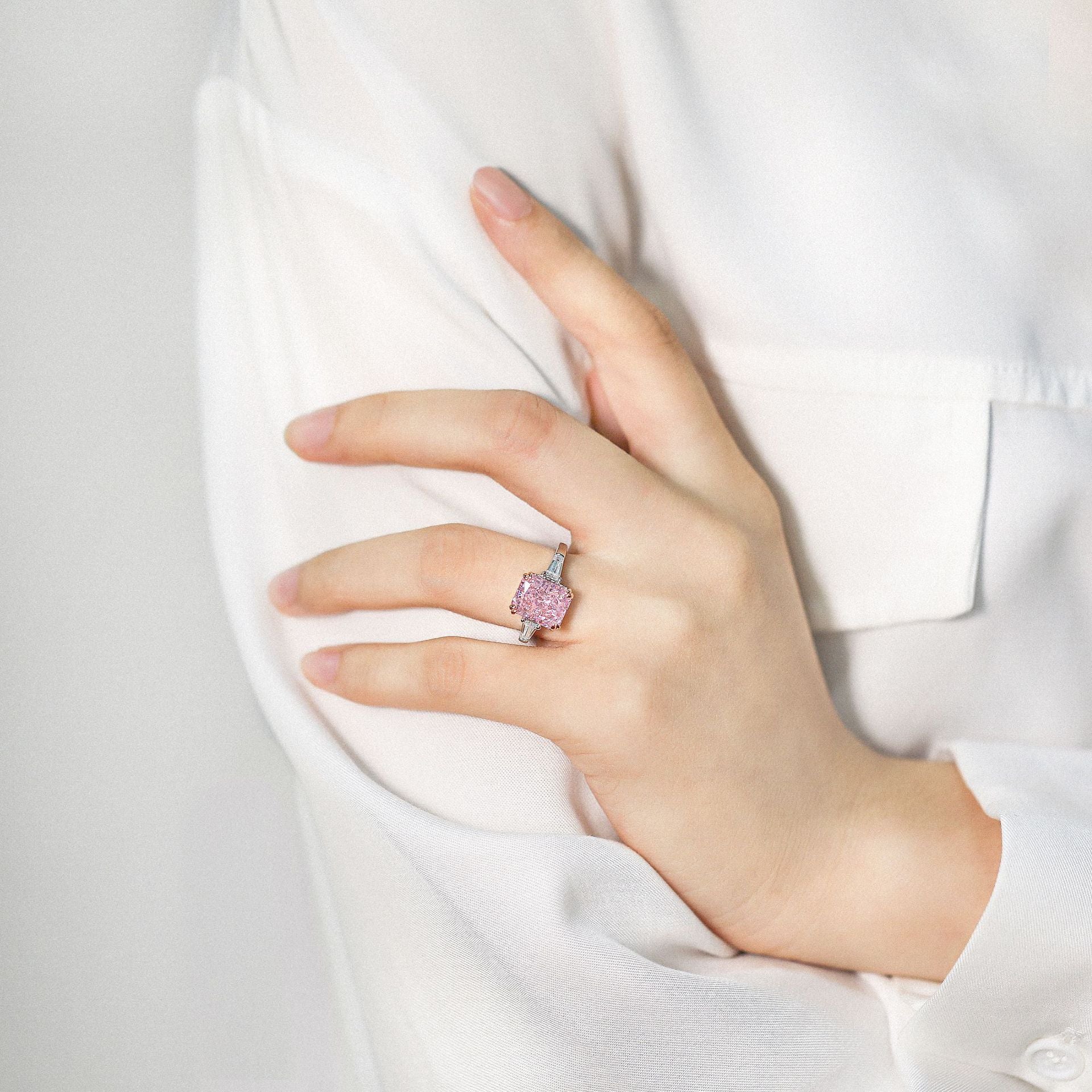 stunning wedding rings; shiny rings for women; Eamti, cubic zirconia ring, stackable ring, affordable jewelry for woman, cheap ring under $50